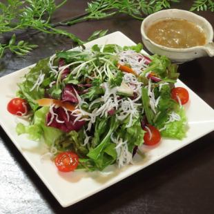 安喜サラダ