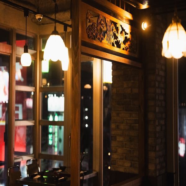 【スタイリッシュな店内】女子会・接待・合コン・各種宴会にもご利用いただける落ち着いた雰囲気です♪