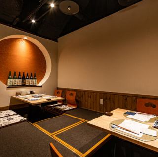8名様以上でご利用いただける掘りごたつのお席。最大20名まで入れるので、ご宴会や仲の良いご友人との飲み会など様々なシーンで利用可能。