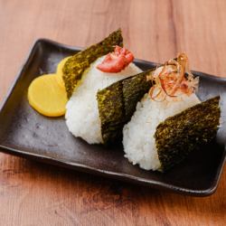 饭团(梅子或鲣鱼片)