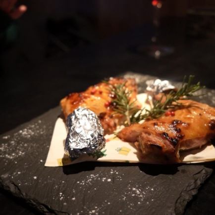 【12月限定☆特別サプライズプラン】全8品＋2時間飲み放題/チキンレッグと豪華サプライズ宝箱★