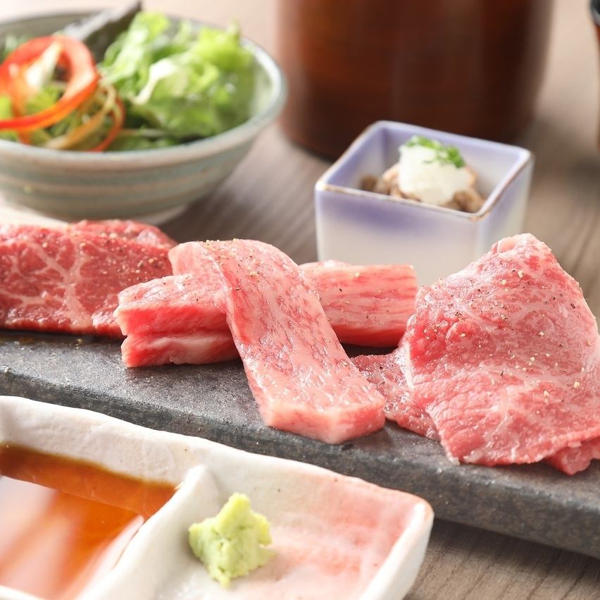 特別な日には、”わにく”の厳選された神戸ビーフや近江牛。