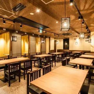 【サークル飲み会にもおすすめ】年中無休！毎日17から25時まで営業の居酒屋で時間を気にせず宴会を満喫できます