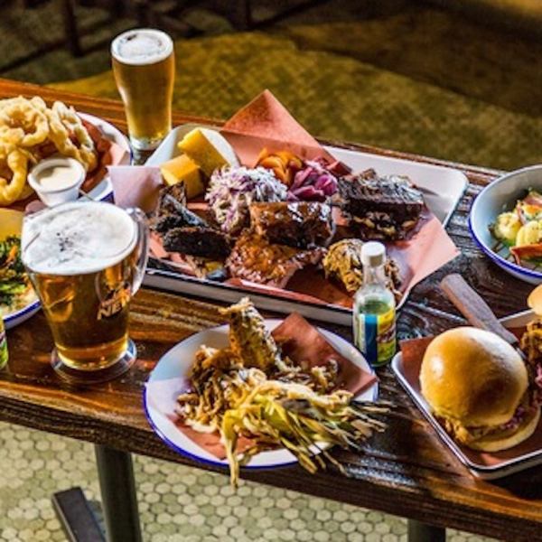 ランチはお得にBBQ食べ放題！昼から贅沢な時間