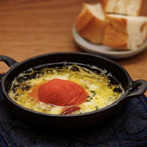 博多明太子チーズアヒージョ