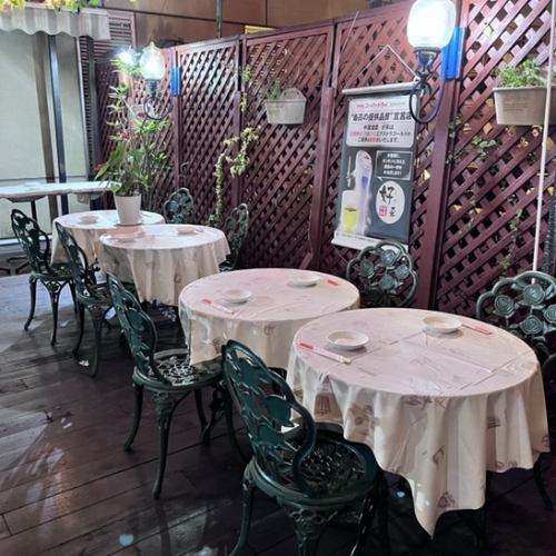 [Korai Shinjuku] Beer garden near from the south exit of Shinjuku station ☆ Enjoy under the blue sky during the day and under the starry sky at night ♪ Special course with all-you-can-drink that you can choose the cold "freezing highball" ♪ Many plans Ready ◎
