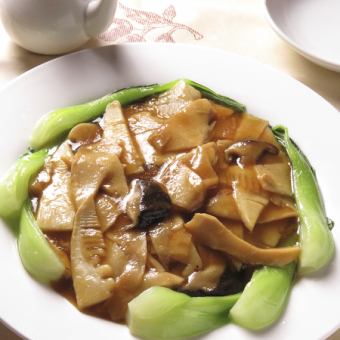 【春夏豪華限定コース＋乾杯ドリンク１杯】4000円(税込)