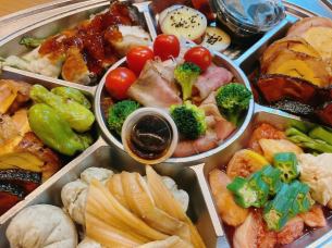 ◆二段重おせち ◆ 御予約承ります！