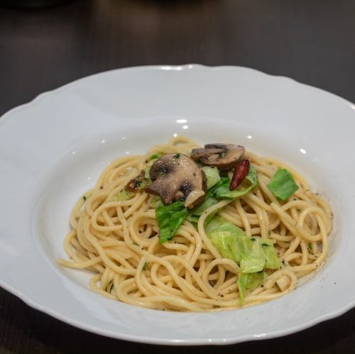 【パスタ】季節の食材　ペペロンチーノ