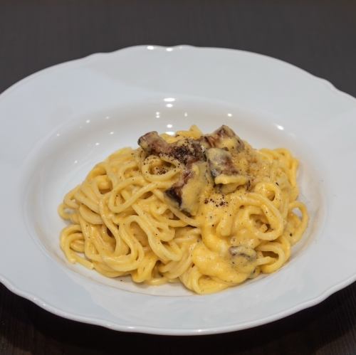【パスタ】ローマ風　カルボナーラ