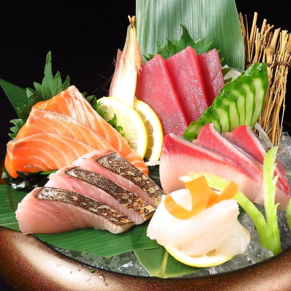 目利き仕入れ！大切り刺身5点盛り！！
