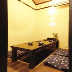 【ほっこり空間で楽しもう！】掘りごたつ個室完備♪大人数様から少人数様まで対応可能です。プライベート空間を大切にしつつ、ゆったりとくつろげるお店だよ。友達同士や家族での食事におすすめ！居心地の良さと美味しい料理で心もお腹も満たされるお店です♪楽しい時間を当店でお過ごしくださいませ！ご予約受付中です！