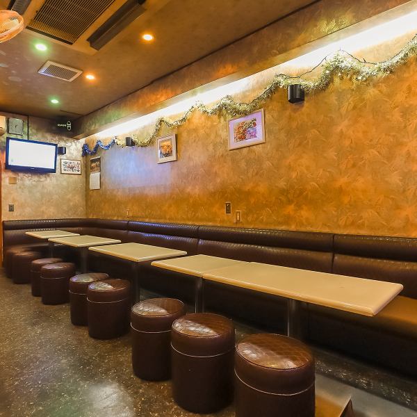 当店では、6名様から貸切も承っております。お店の定休日でも、事前にご相談いただければ対応させていただきますので、お気軽にご相談ください。小規模なパーティーやお仲間内での集まりなど、さまざまなシーンでご利用いただけます。周囲を気にせず楽しめるプライベートな空間なので、気兼ねなく盛り上がれます☆