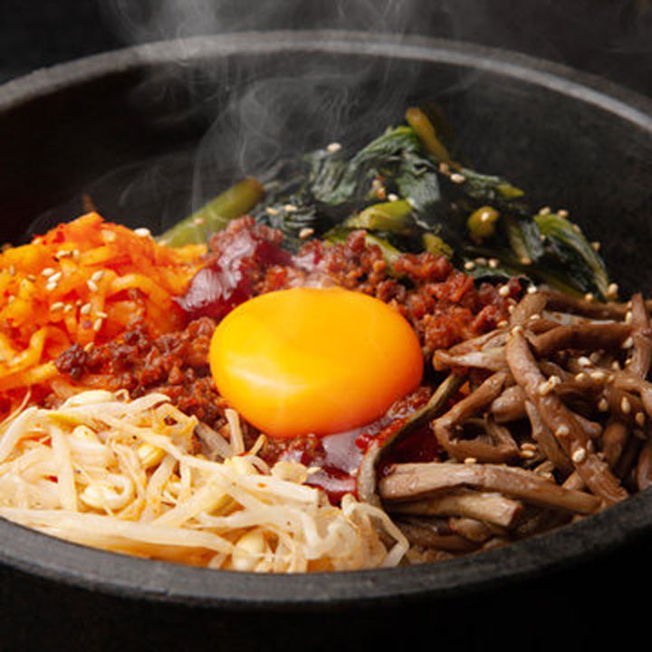 新宿南口步行1分钟的韩国餐厅♪ 享受韩国酒、韩国料理、烤肉♪