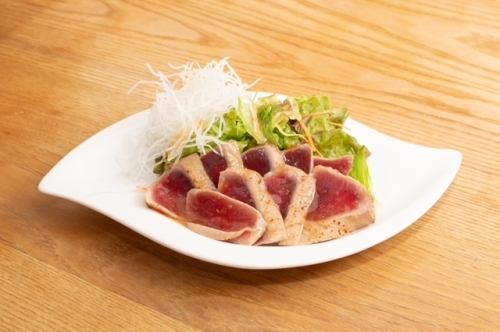 炙りマグロのカルパッチョ