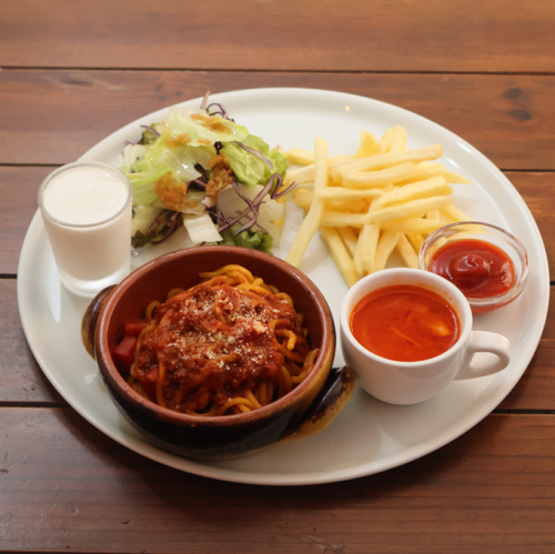 Kids plate(ミートソース)/kids pasta(ミートソース・コーンクリーム)
