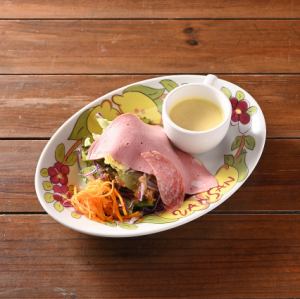 固定時間（週六、週日、假日）～下午 3:00