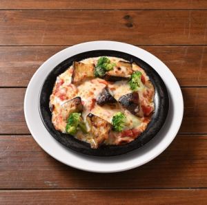 [番茄醬底料] 番茄多利亞配茄子和融化的馬蘇里拉奶酪