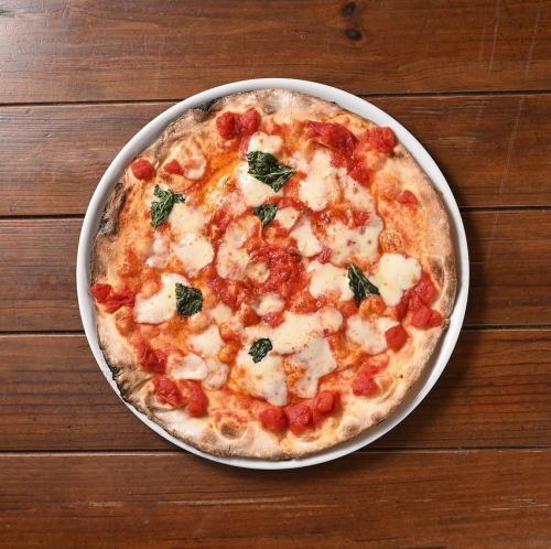 【シグネイチャーピッツァ】本場ナポリのマルゲリータ