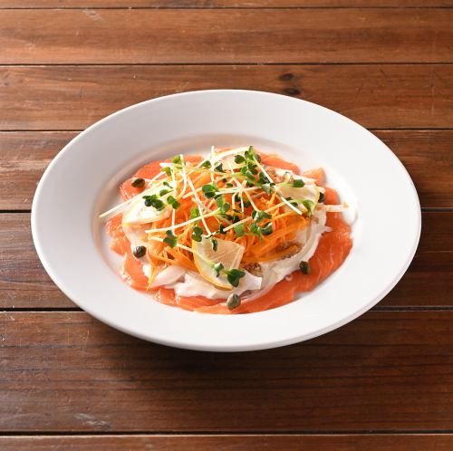サーモンのカルパッチョ