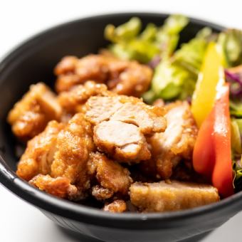 Chami pork miso cutlet bowl 864 yen (tax included)