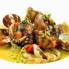 White wine steamed clams