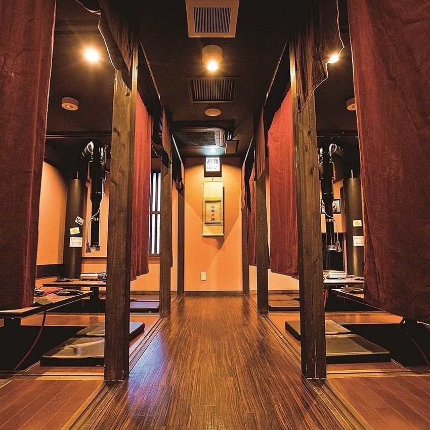 広々とした店内では宴会も可能なので、是非ご利用ください！