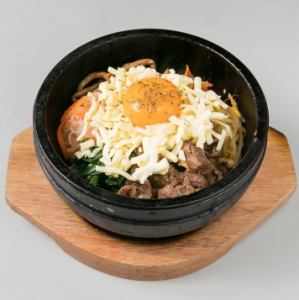 チーズ石焼ビビンバ