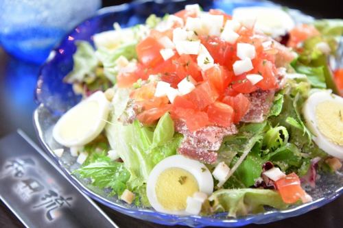 [Popular among women!] Agu’s raw ham Caesar salad