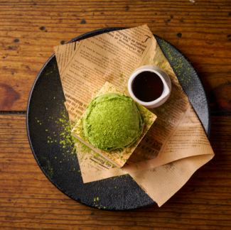 Mascarpone pudding and Uji matcha ice cream