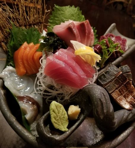 Specialty!! Yorunokaze Jar Sashimi Platter