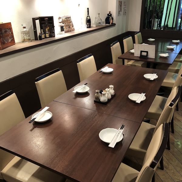 最大で４０名様程の利用も可能です！宴会にピッタリのコース料理も１９８０円から４９８０円までご用意しているで、ご予算に応じてお選びください！全コースの内容はご相談頂けます！