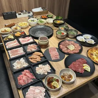 《ドリンクバー込み（ノンアル）》【たんじろう団体プラン】全70品以上120分4,500円（税込）
