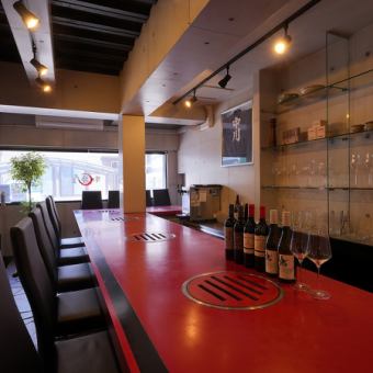 [1st floor counter seats: 10 seats]