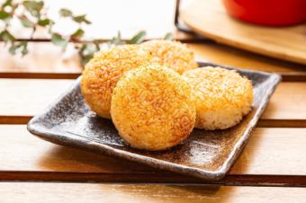 Grilled rice ball (1 piece)