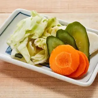 Assorted pickles