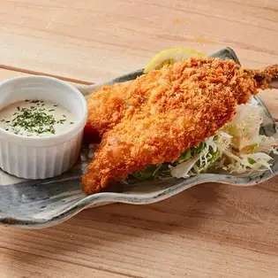 Thick-cut fried horse mackerel