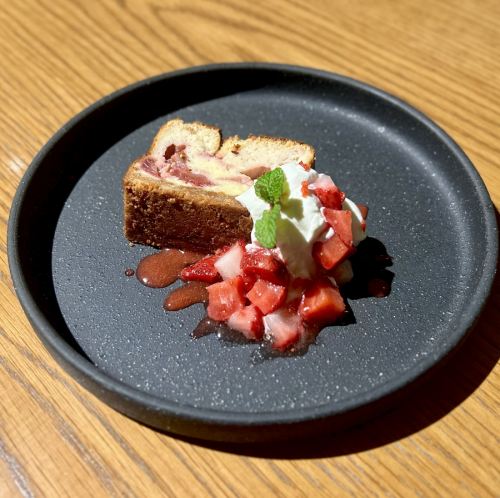 くちどけいちごのチーズケーキ