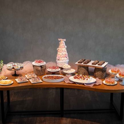 [14:00] 甜品吧套餐（仅限2月2日至2月27日工作日）