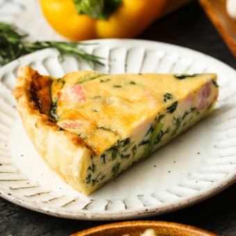 Spinach and bacon quiche