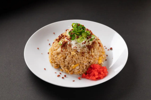 We aim to make the new specialty “Tagajo sauce fried rice” a local menu! Thank you for your support ☆