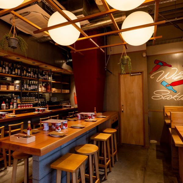 A warm space that will make you forget the hustle and bustle of the city.Enjoy delicious alcohol and delicious food in a stylish space.Enjoy our wide variety of sangria! It is also recommended for people visiting, dates, and girls-only gatherings.