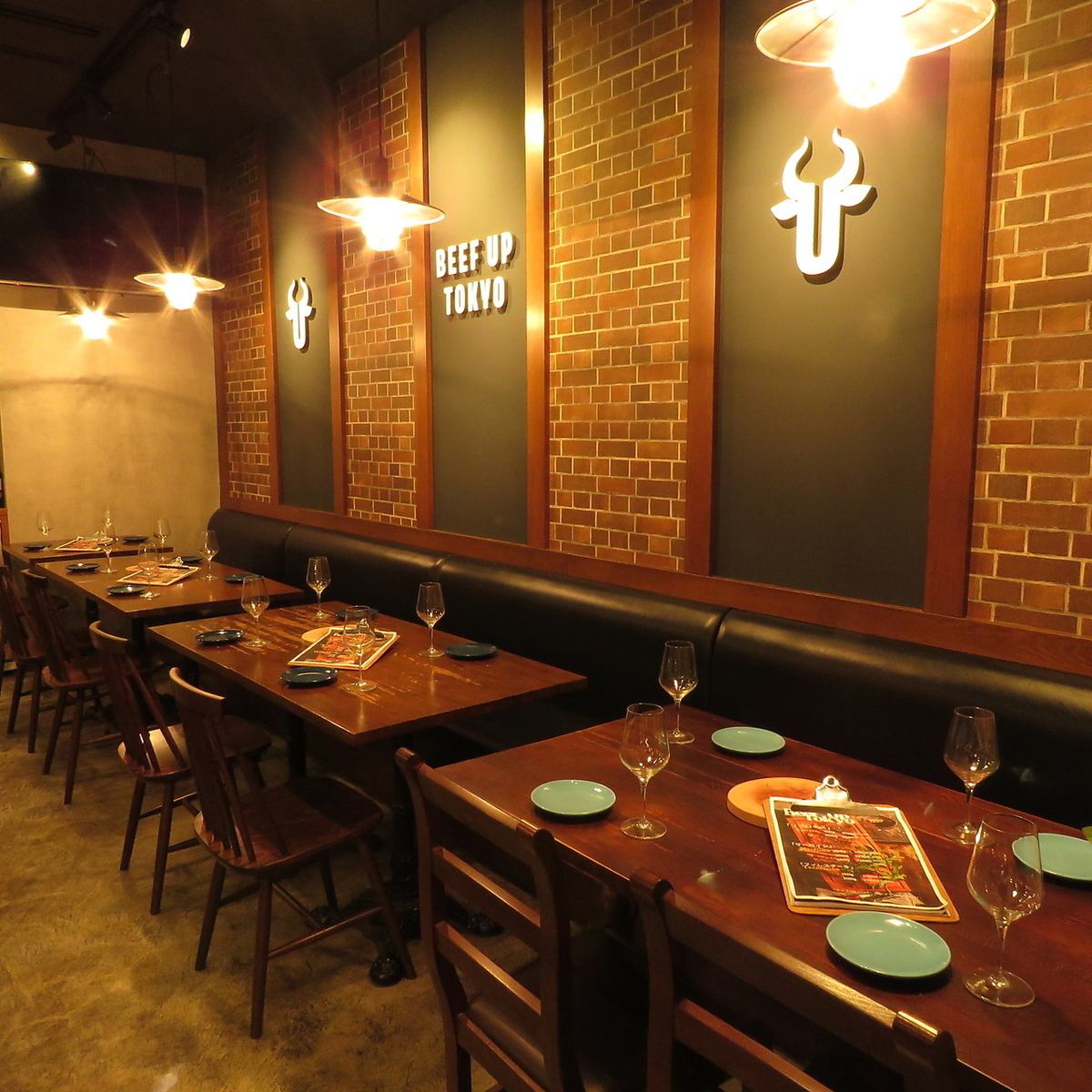 Private reservations and group banquets are welcome! Enjoy delicious meat.