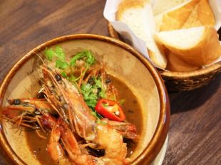Tomko (headed shrimp stewed in rich crab miso) with bucket