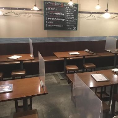 Alcohol disinfection and countermeasures against infectious diseases, such as between tables, are also perfect! A French meat bar that focuses on domestic ingredients in Kusatsu ♪ The blue tiled interior is perfect for a girls' party or a meal with important friends!