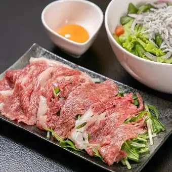 【クラフトビール対象|2時間プレミアム飲み放題付】神戸牛や名物料理『神戸うまいもんコース』