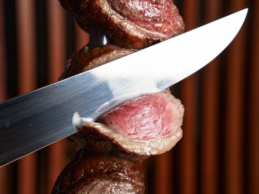 【高級套餐】120分鐘內日本最多22種巴西烤肉無限量暢吃,200多種以上飲品無限量暢飲 7150日元 → 6500日元