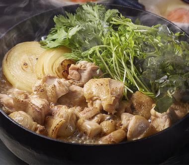 【鶏すき鍋を楽しむ】せせらぎ
