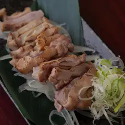 親鳥のたたき