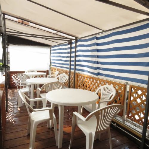 ≪テラス席≫ 4名掛け×5卓